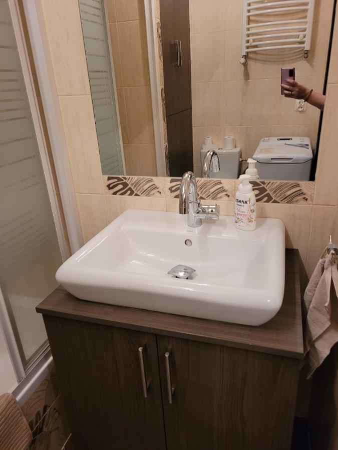 Апартаменты Apartament Lodz Экстерьер фото